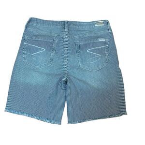Seven7 Blue pinstripe Sunset Bermuda denim Shorts, 8
